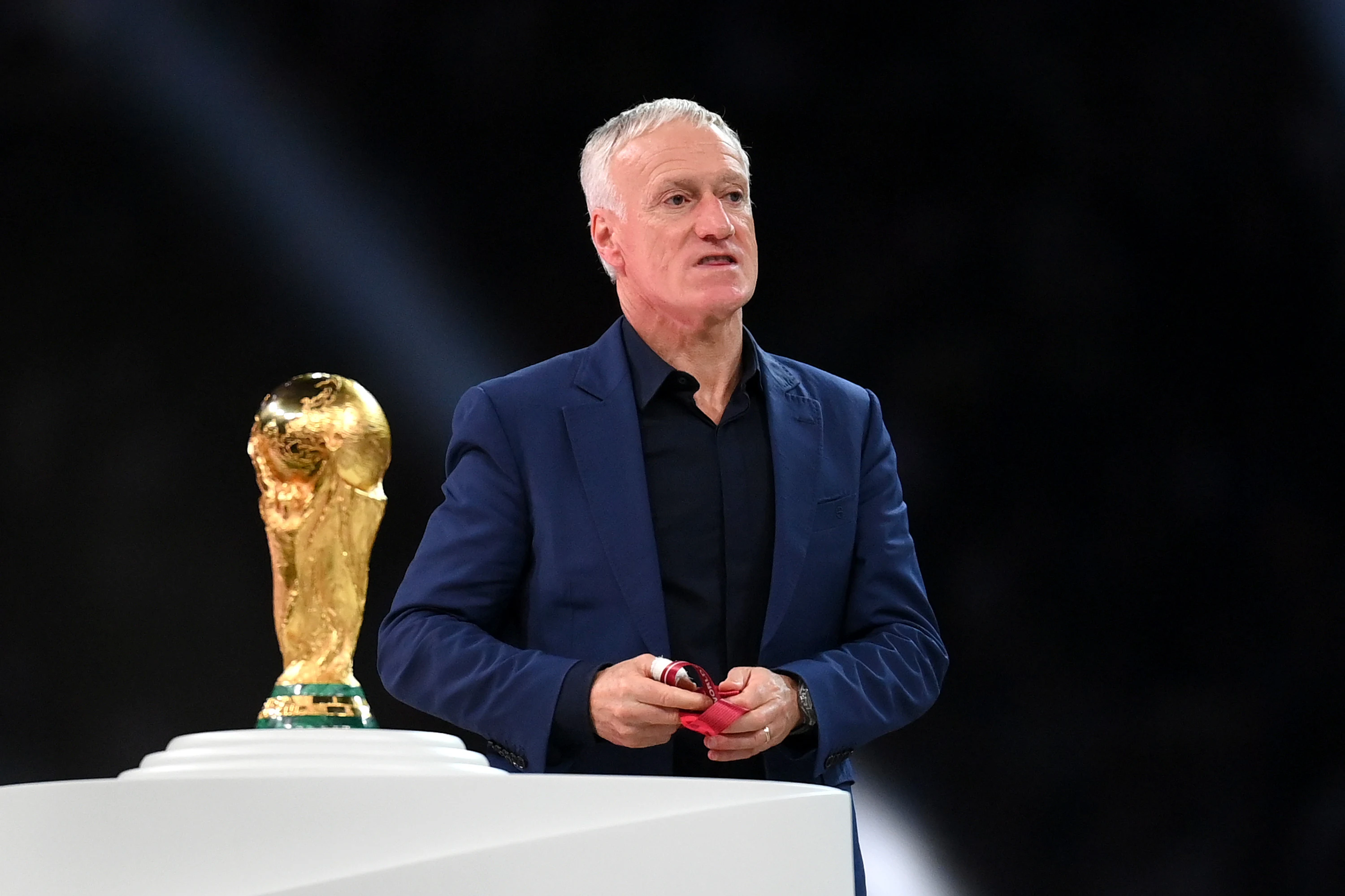 皇家马德里狂轰五球大胜巴塞罗那夺得西班牙超级杯